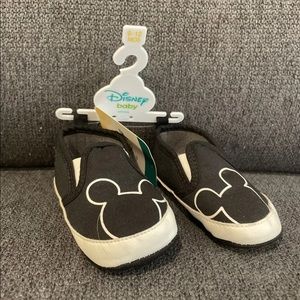 Disney Mickey Mouse Baby Shoes 9-12 Months